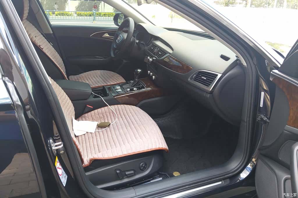 Audi A6L, 2015 8