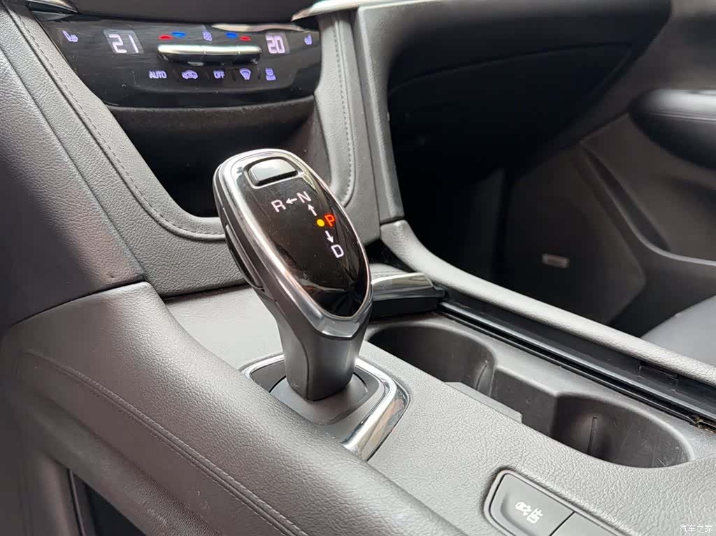 Cadillac XT5, 2019 15