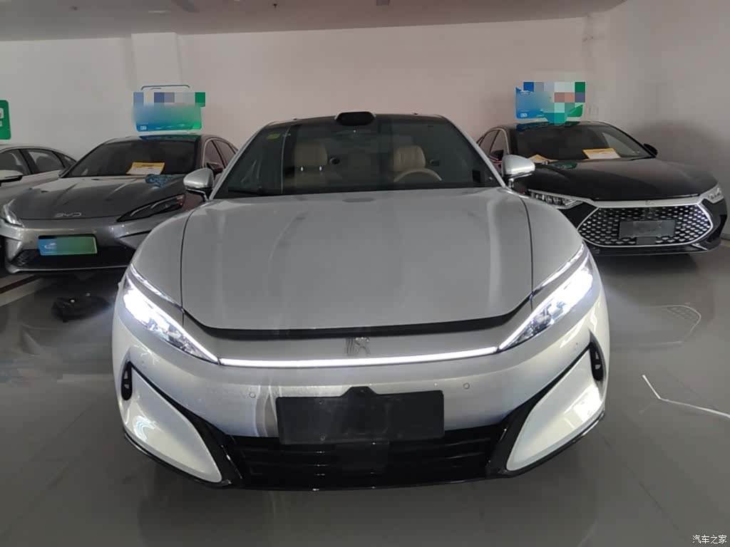 BYD Han, 2025 3