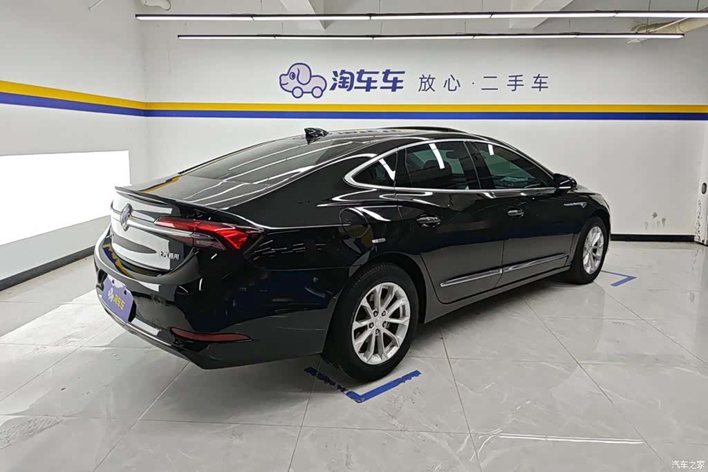 Buick LaCrosse, 2021 3