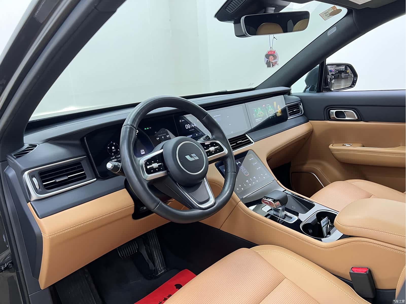 Li Auto ONE, 2023 13