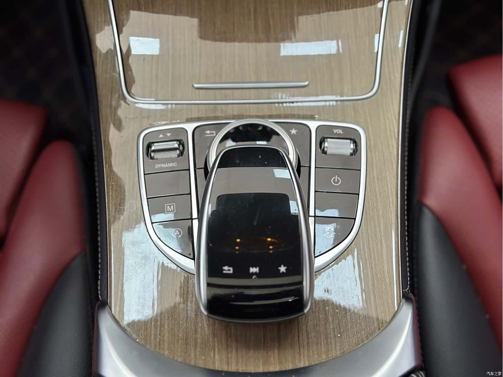 Mercedes-Benz GLC, 2018 12
