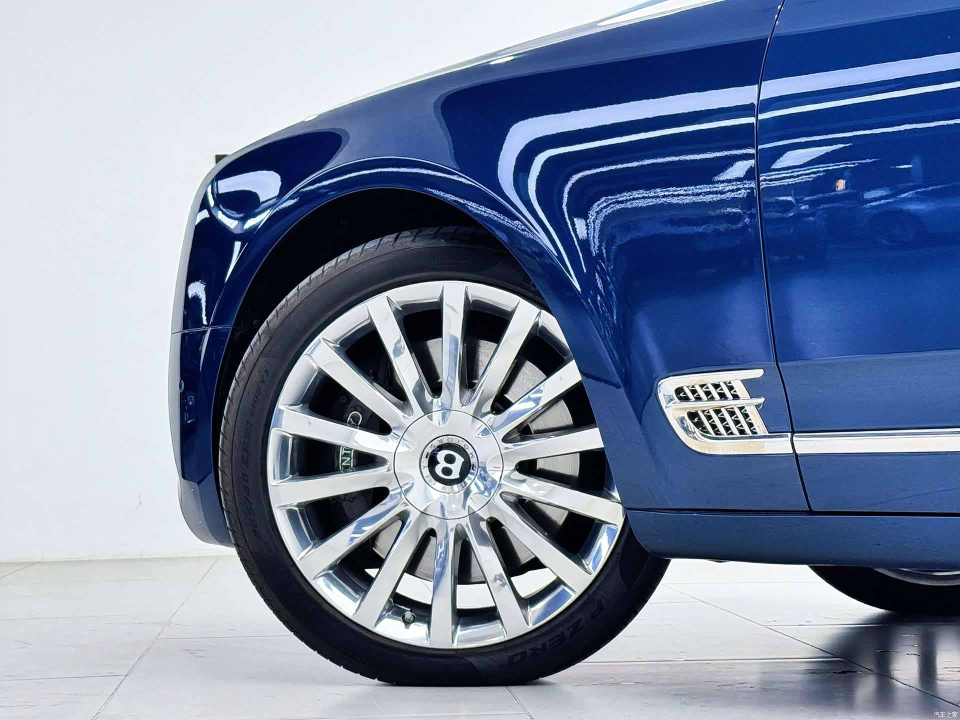 Bentley Mulsanne, 2017 10
