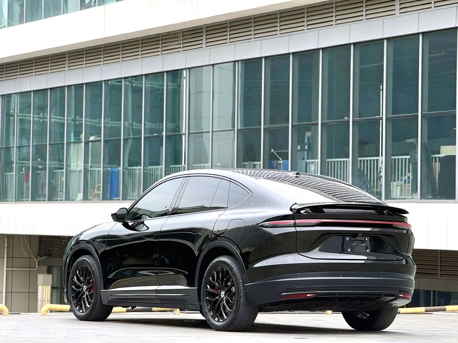 NIO EC6, 2023 9