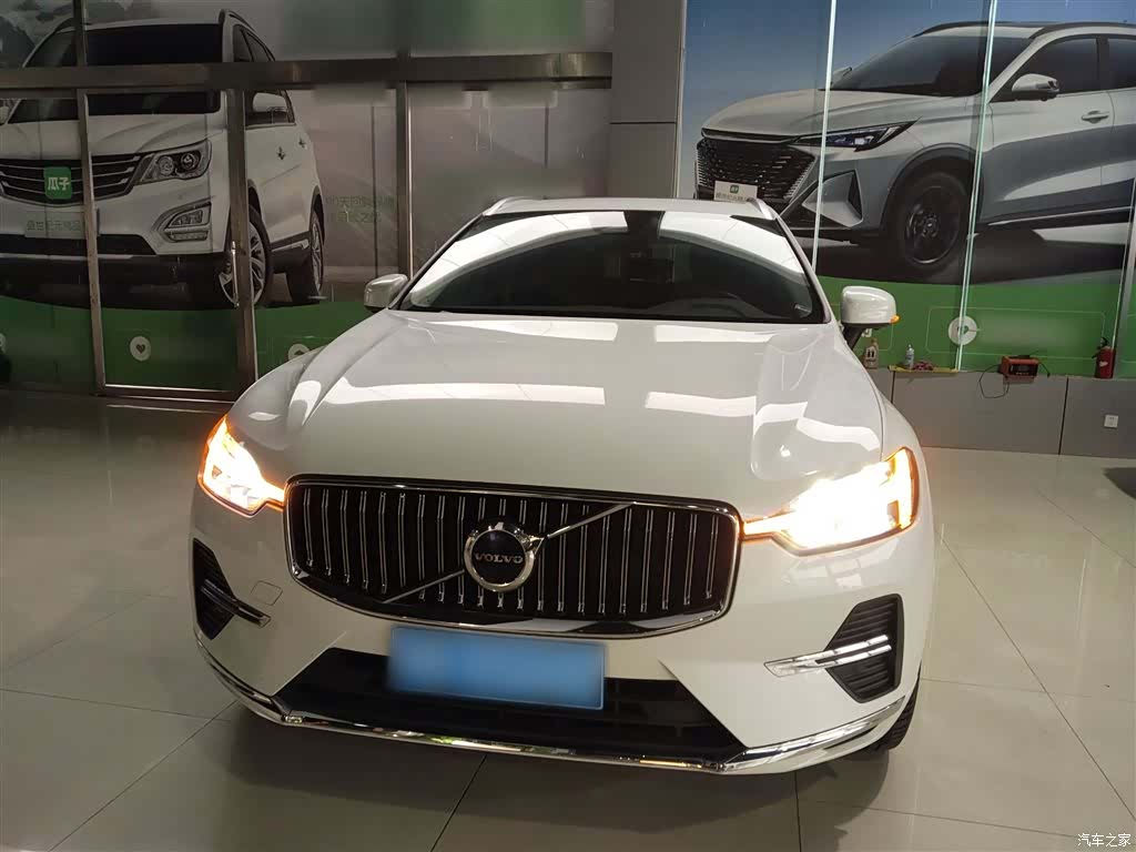 Volvo XC60, 2022 3