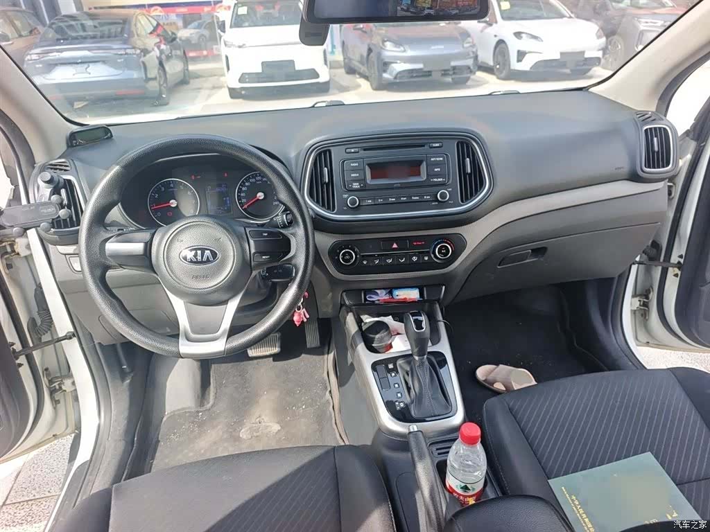Kia KX3, 2016 13