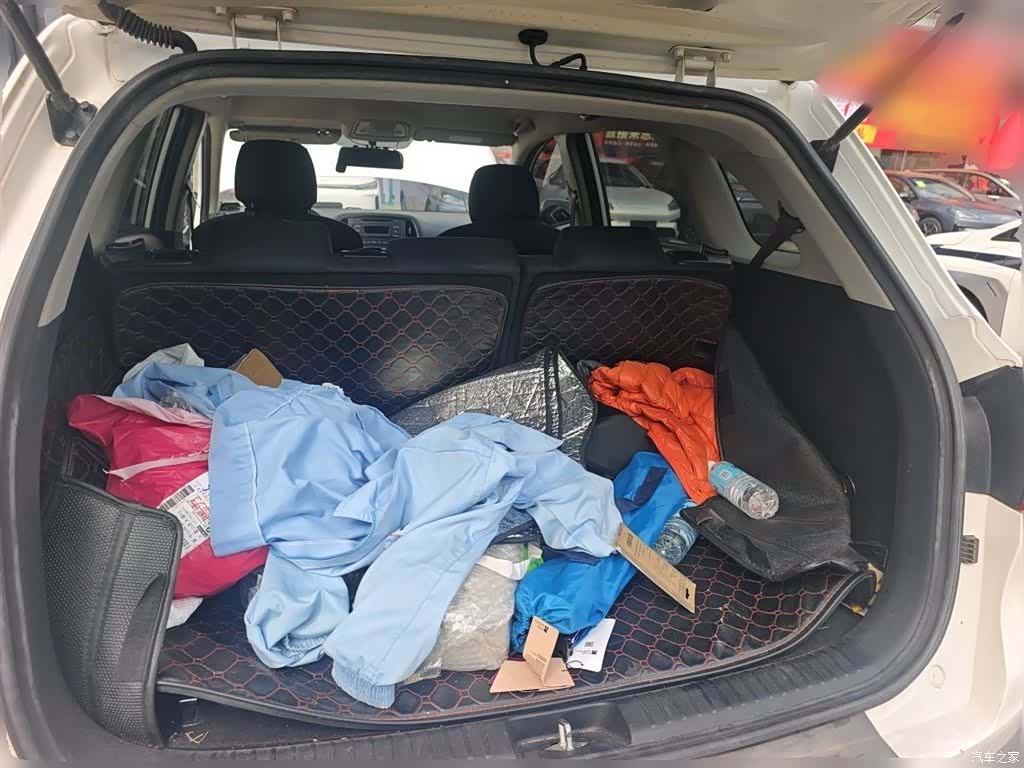 Kia KX3, 2016 10