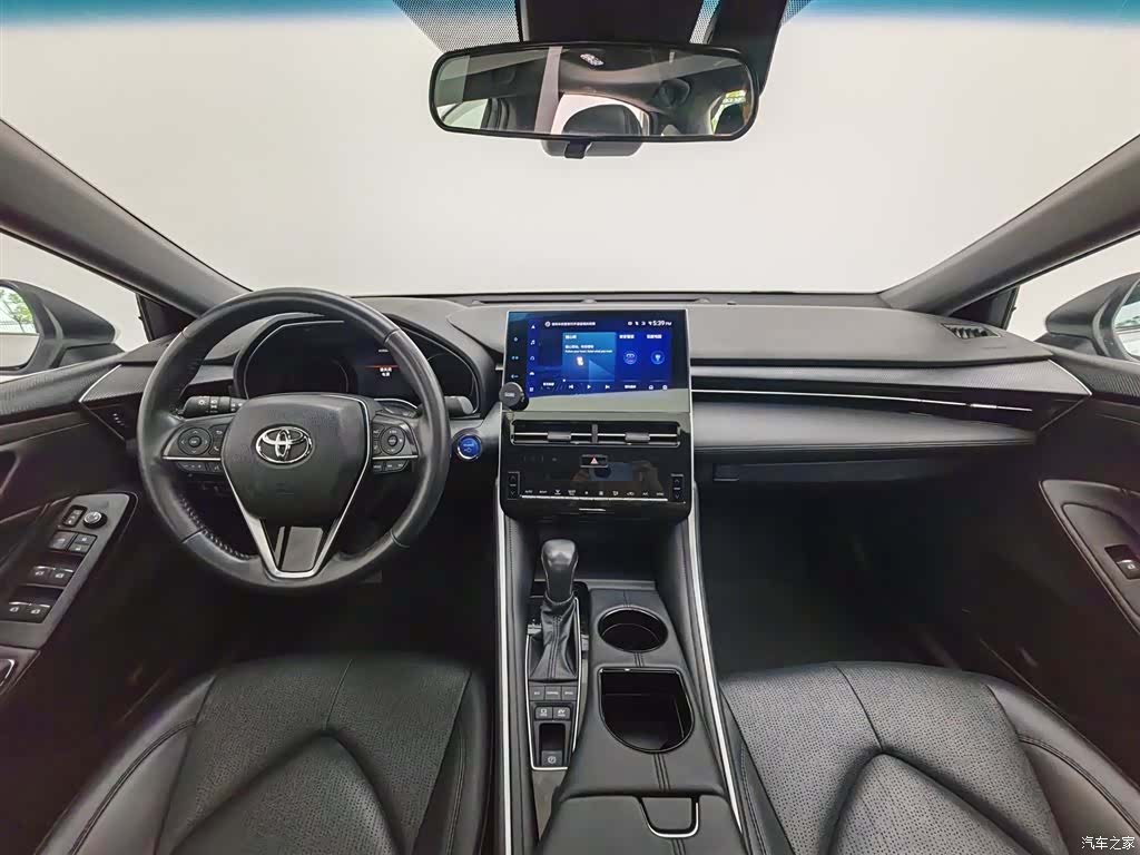 Toyota Avalon, 2024 все фото