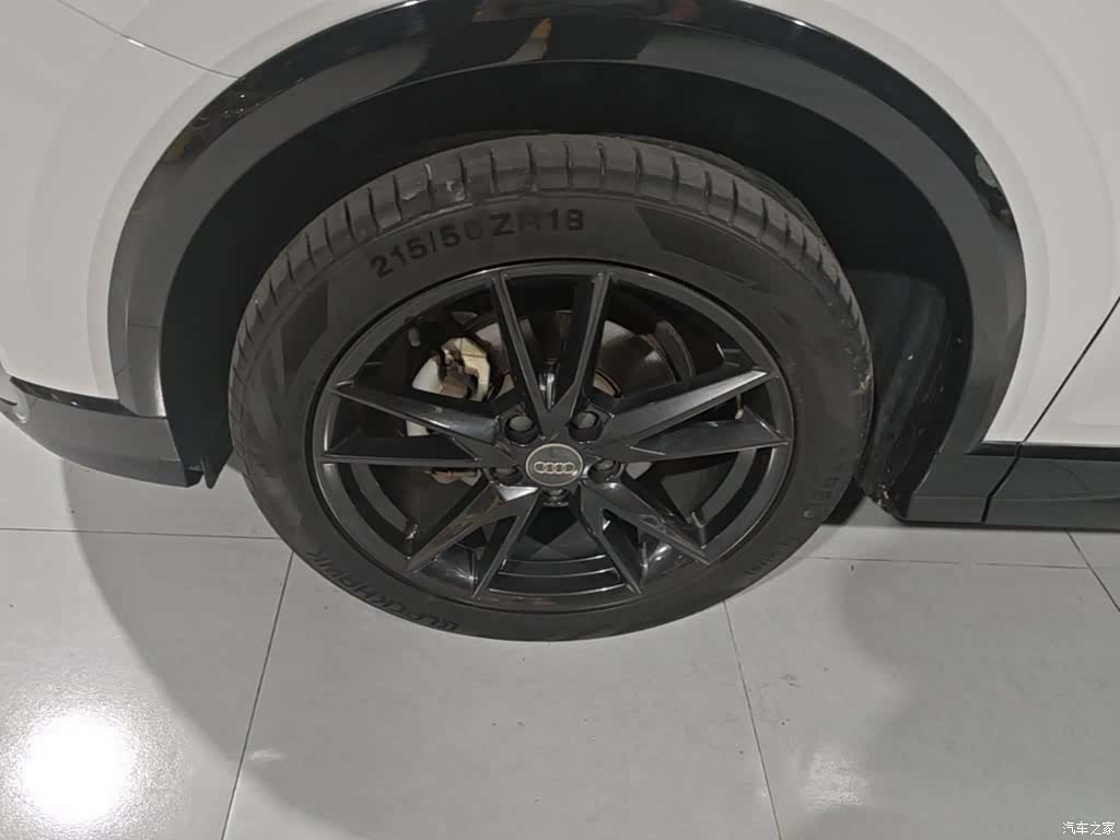 Audi Q2L, 2020 25