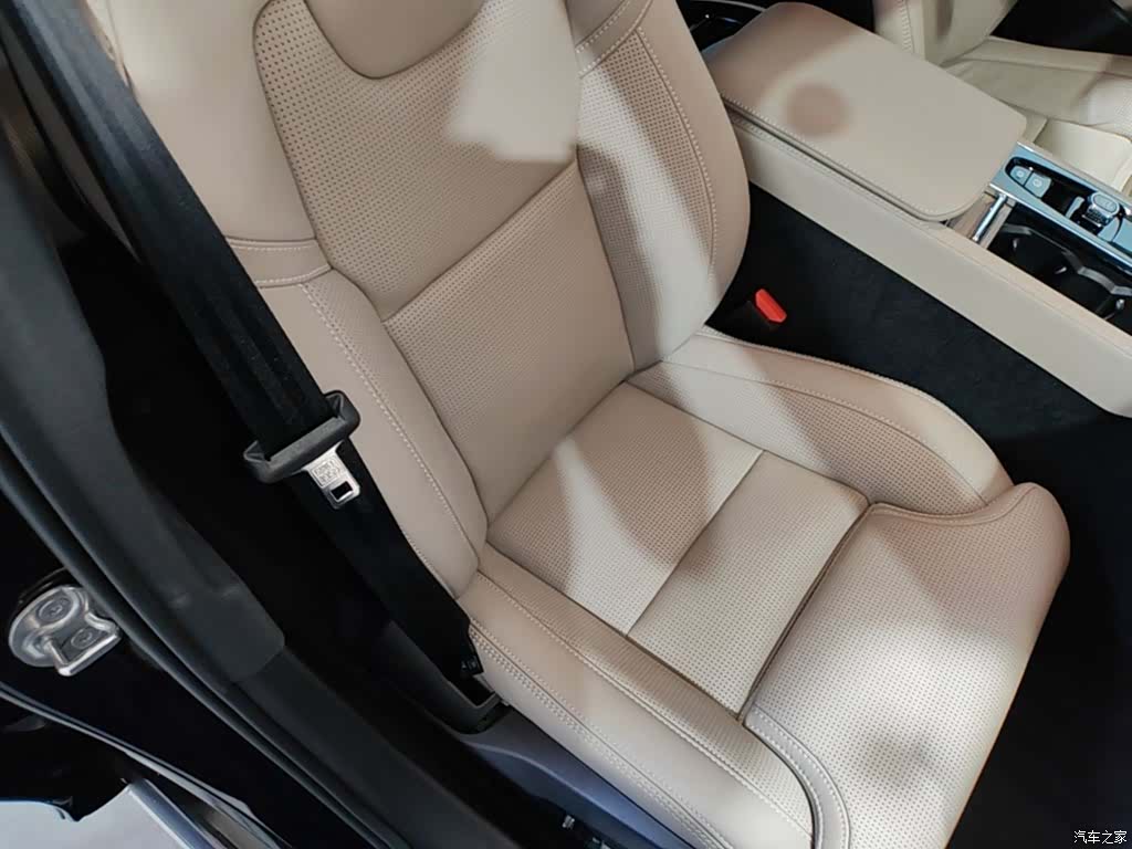 Volvo S90, 2025 20
