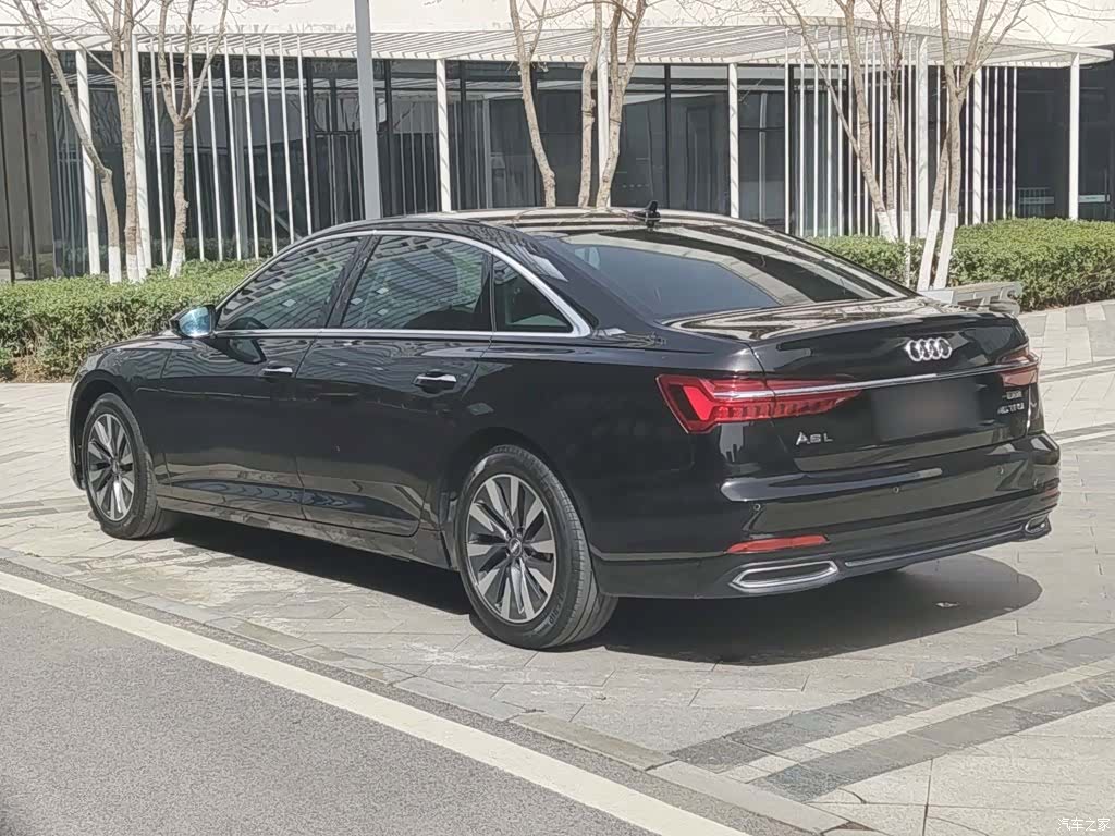 Audi A6L, 2019 8