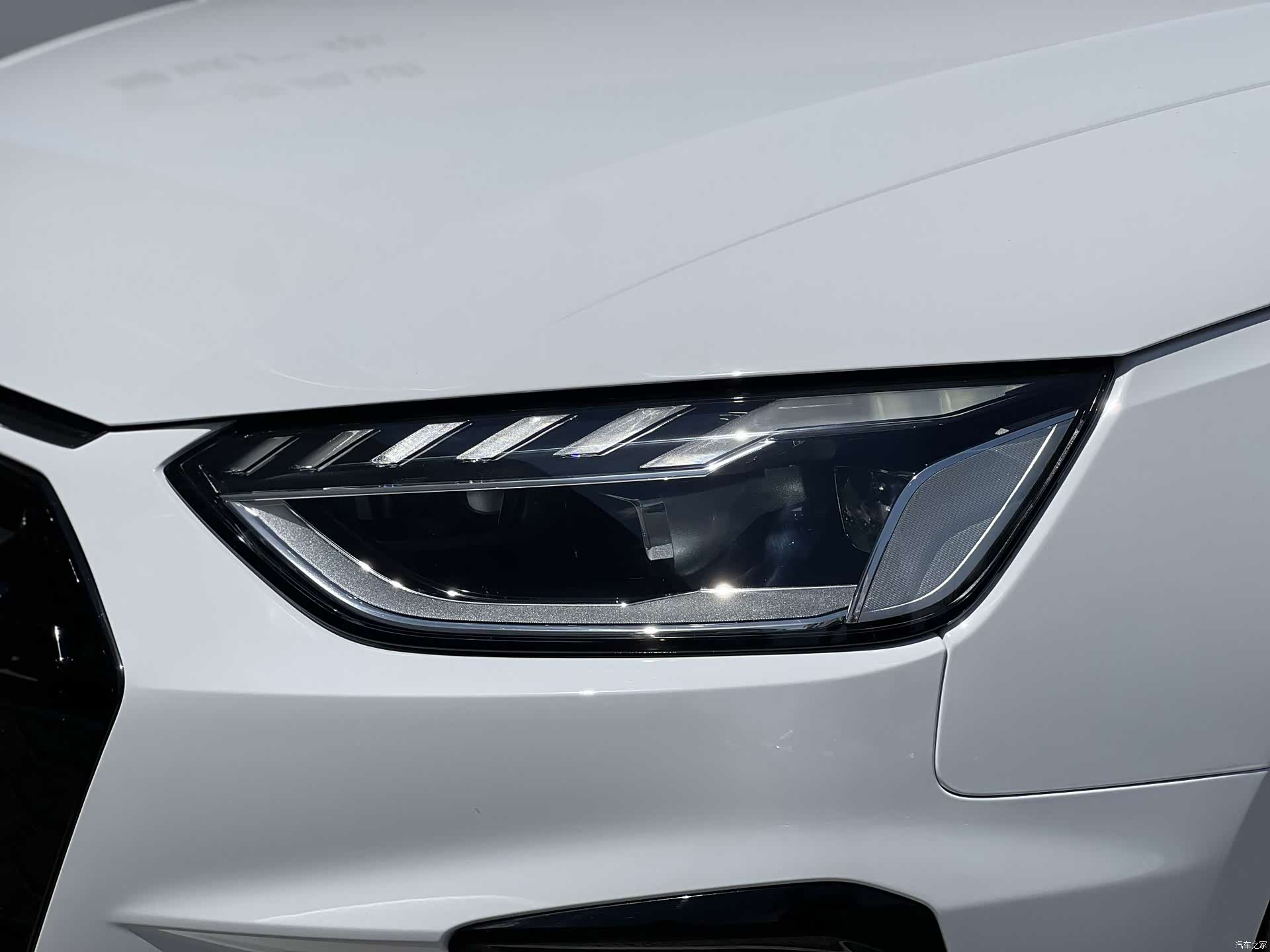 Audi A4L, 2025 13