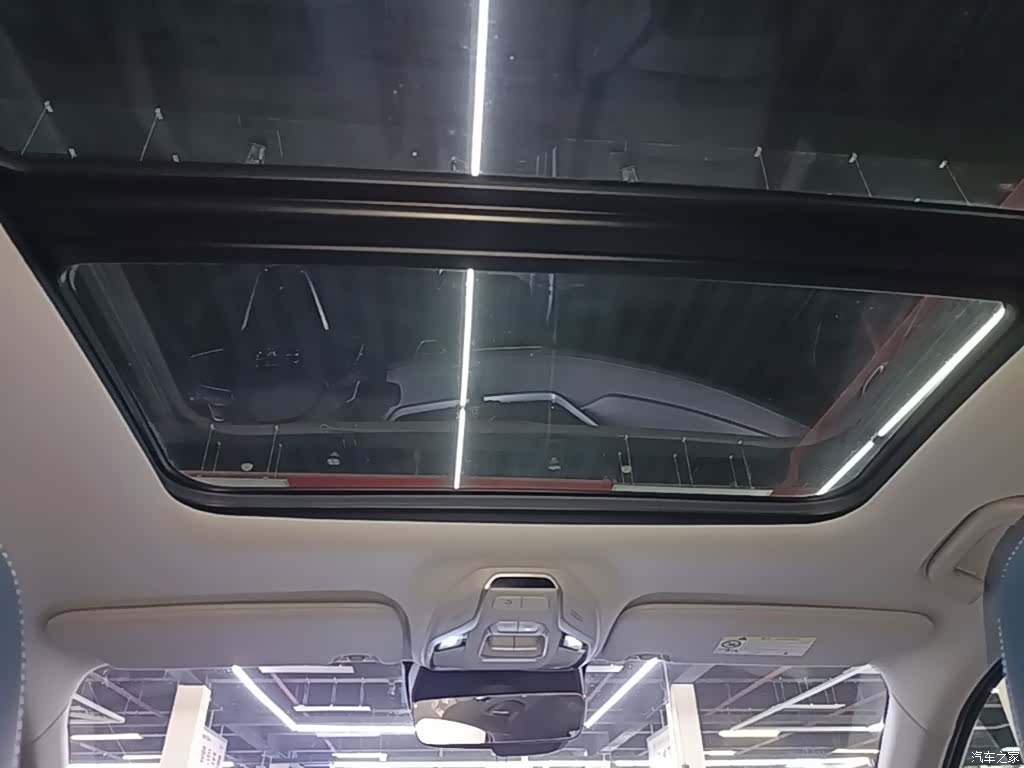Geely Preface, 2023 18