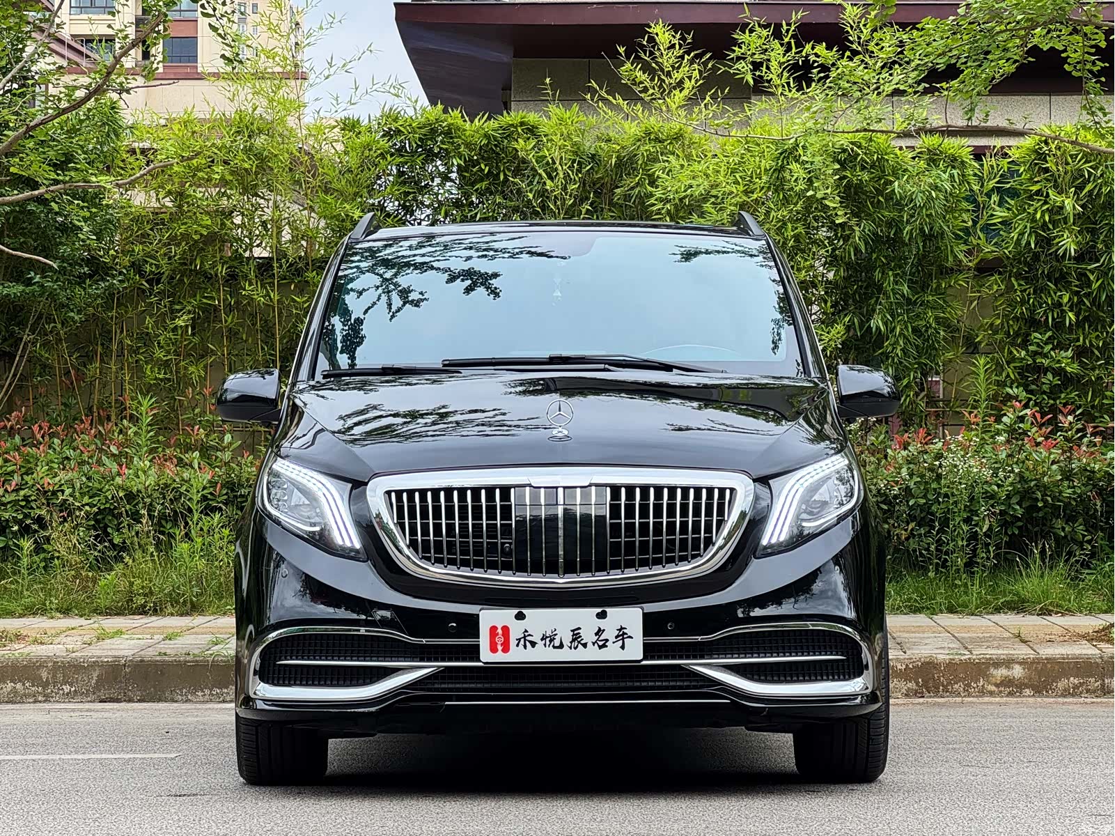 Mercedes-Benz 7, 2024 2