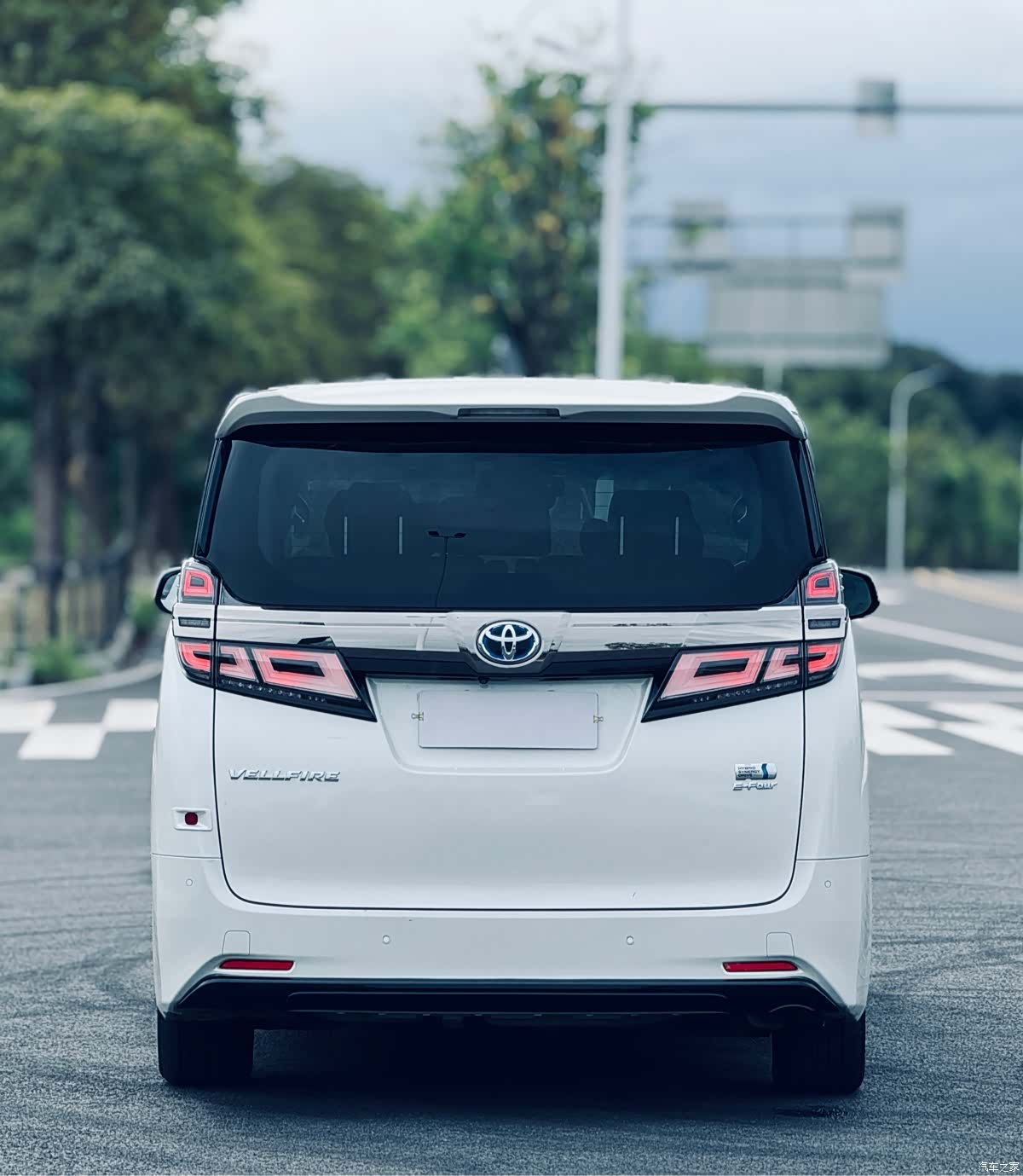 Toyota Vellfire, 2020 19