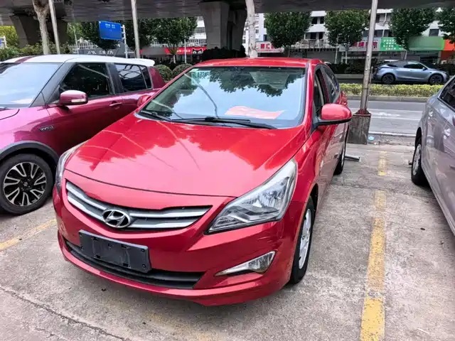 Hyundai Rien 2015 — купить из Китая под заказ