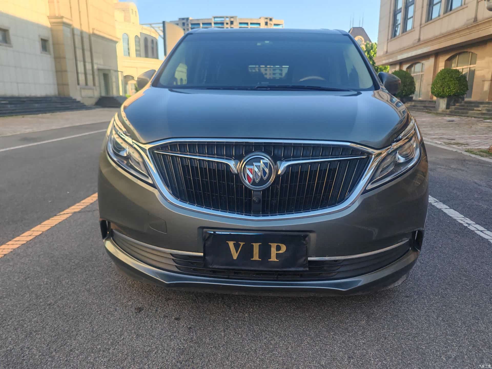 Buick GL8, 2020 13