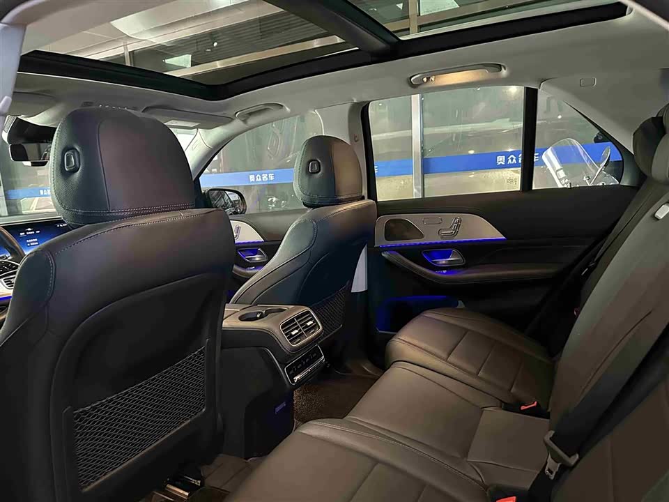 Mercedes-Benz GLE Mercedes-Benz GLE
