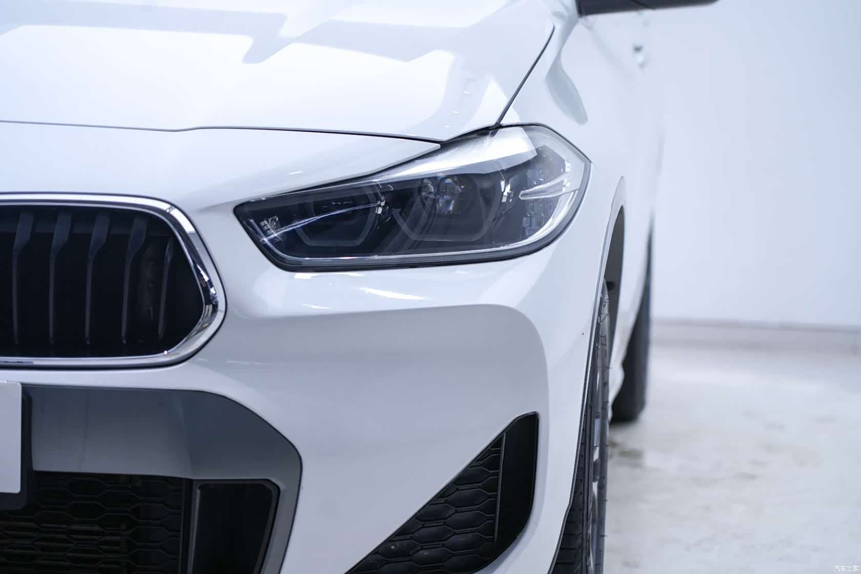 BMW X2, 2021 все фото