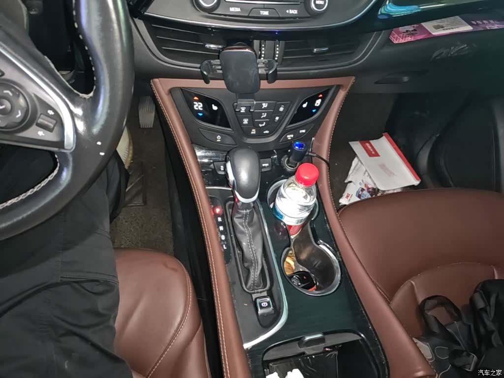 Buick Envision Plus, 2018 10