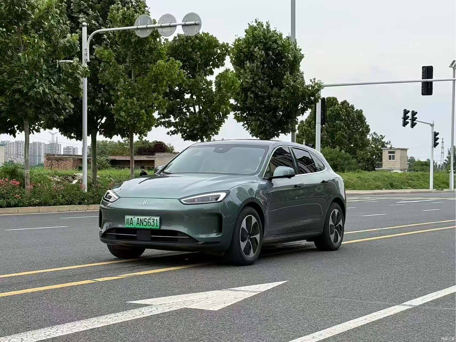 AITO M5, 2023 2