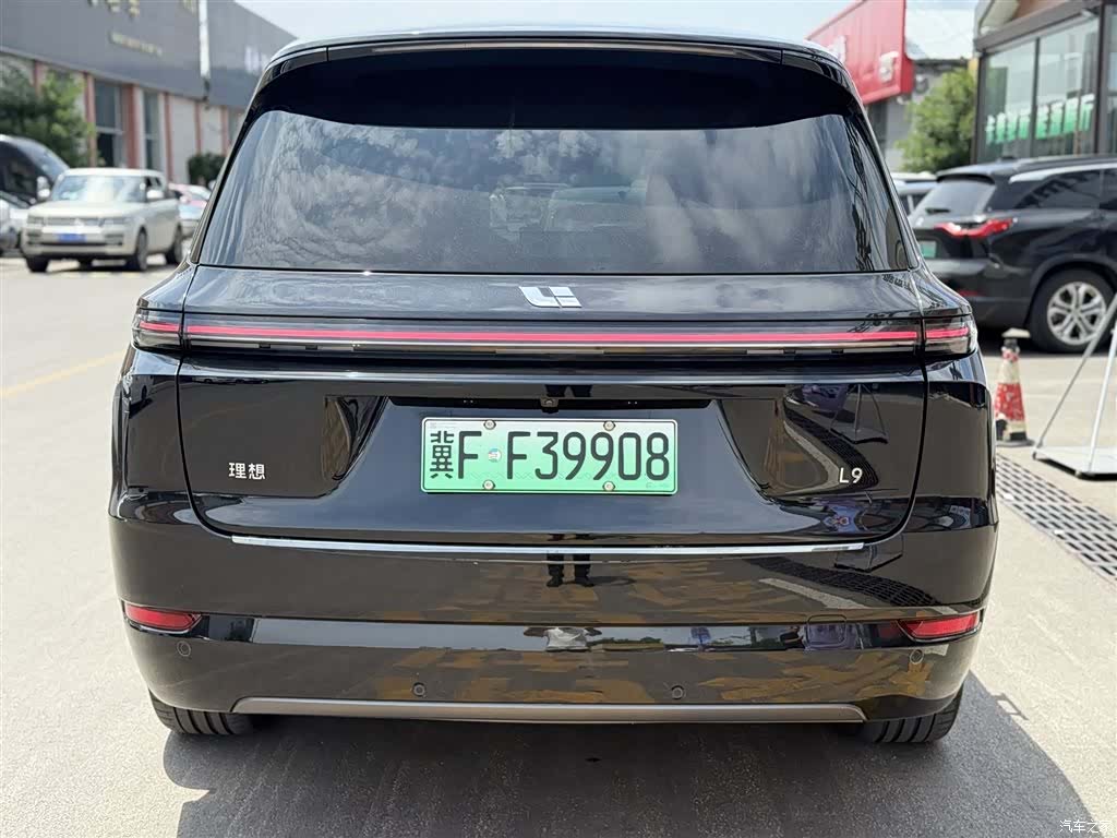 Li Auto L9, 2023 все фото