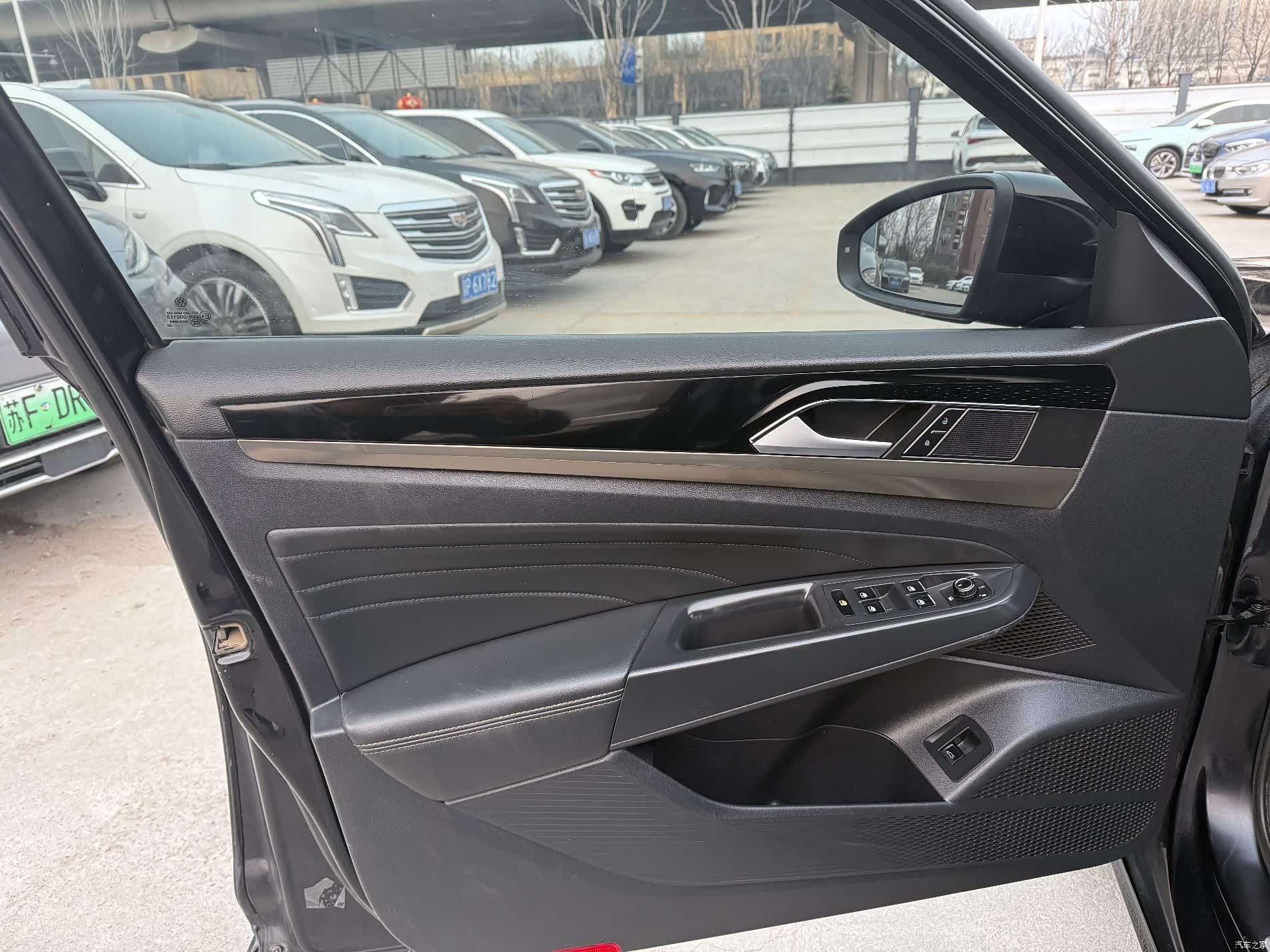 Volkswagen Passat, 2020 3