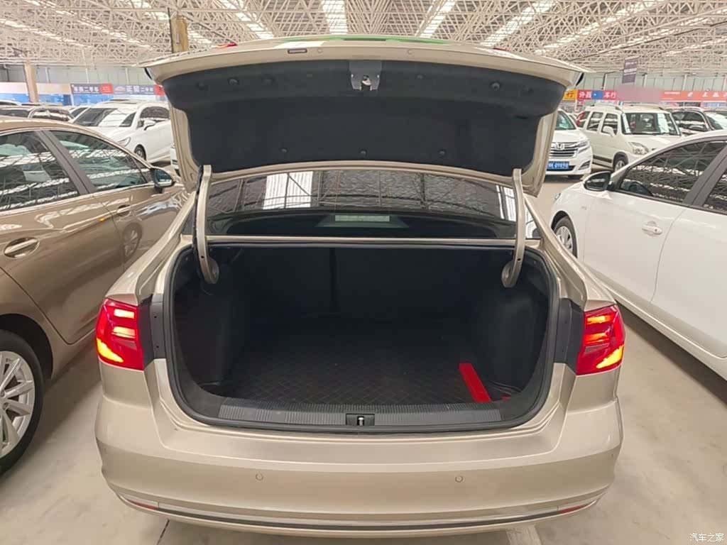Volkswagen Bora, 2016 19