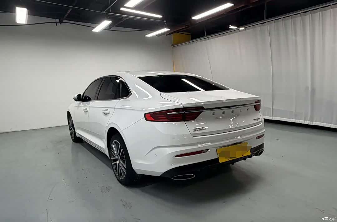 Geely Preface, 2021 3
