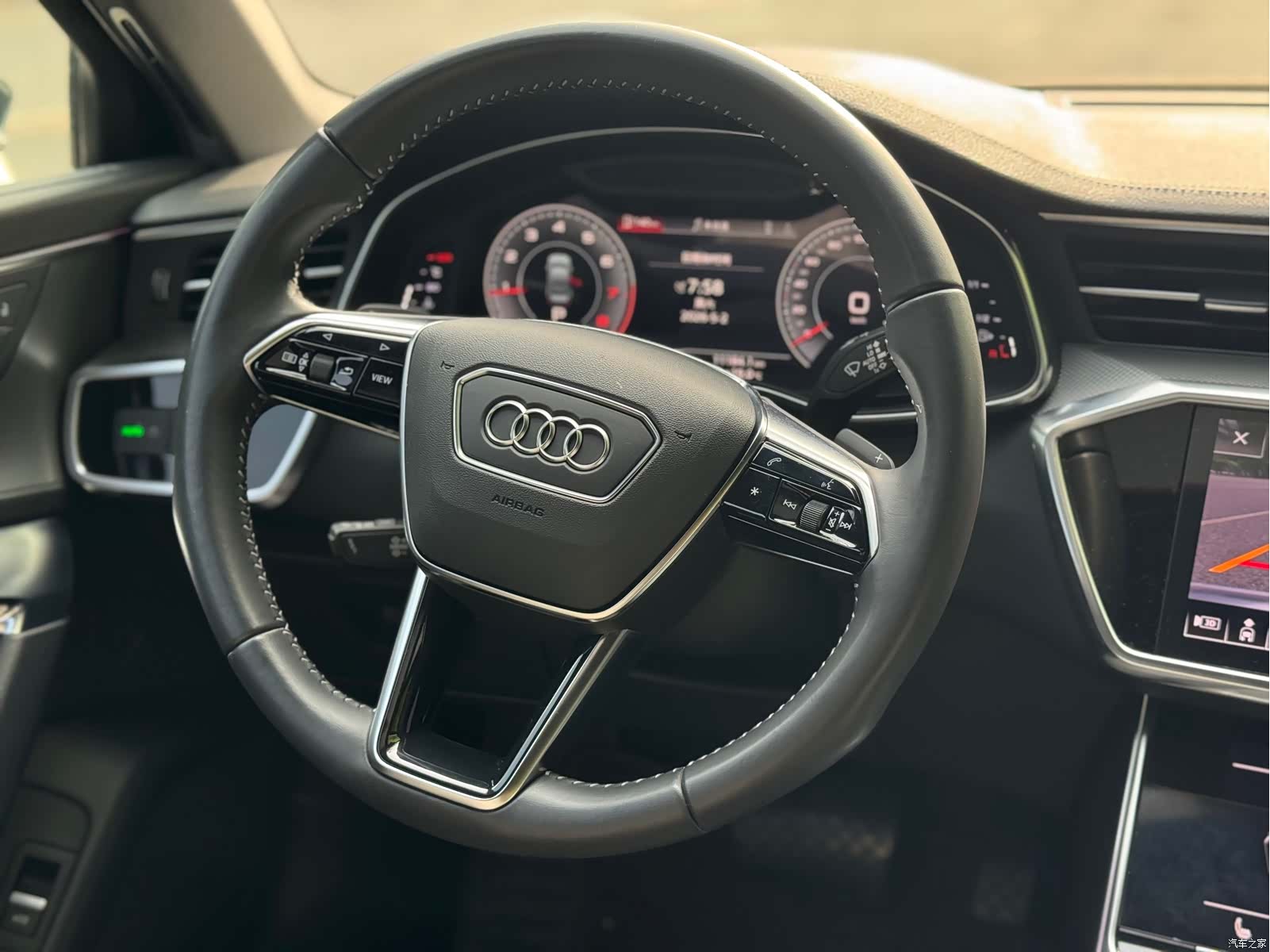 Audi A6L, 2020 12