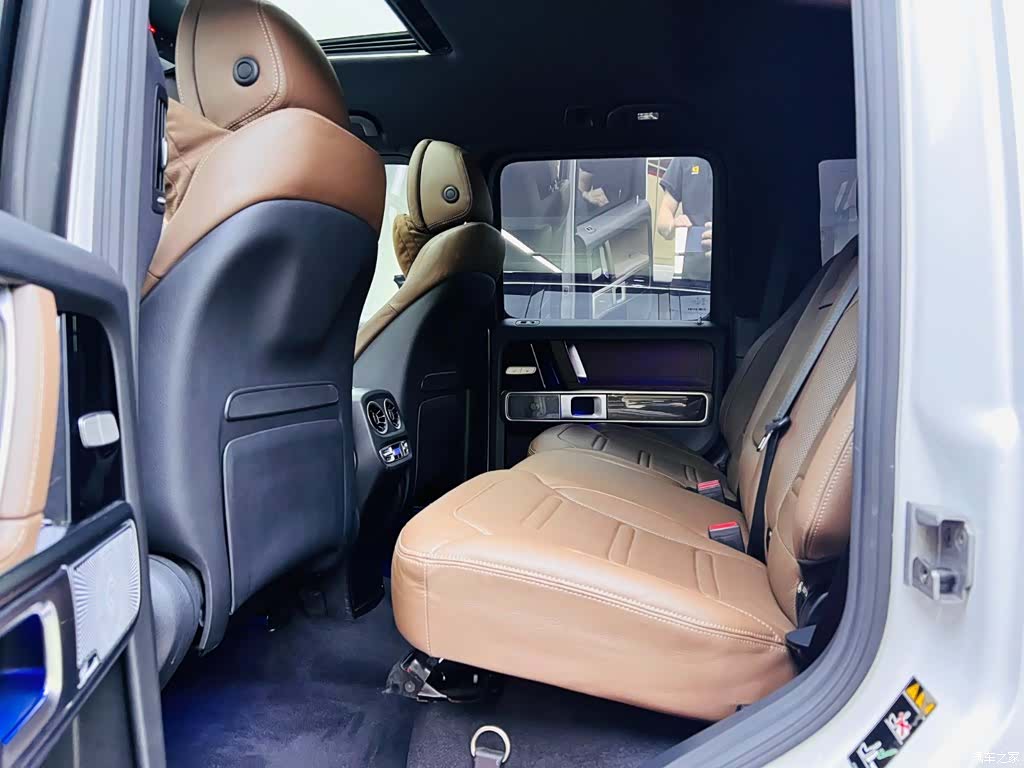 Mercedes-Benz G-Class, 2020 15
