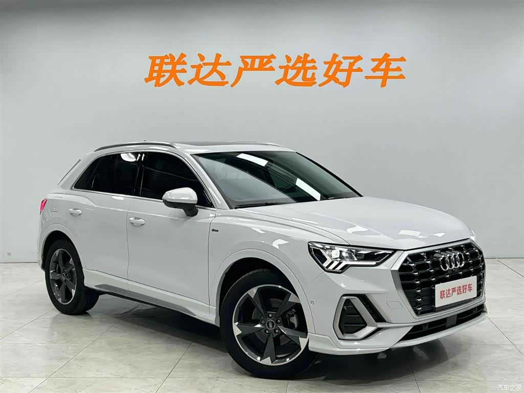 Audi Q3, 2022 23