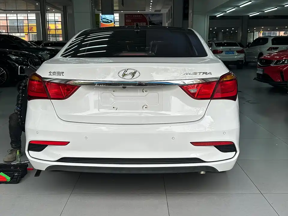 Hyundai Name picture
