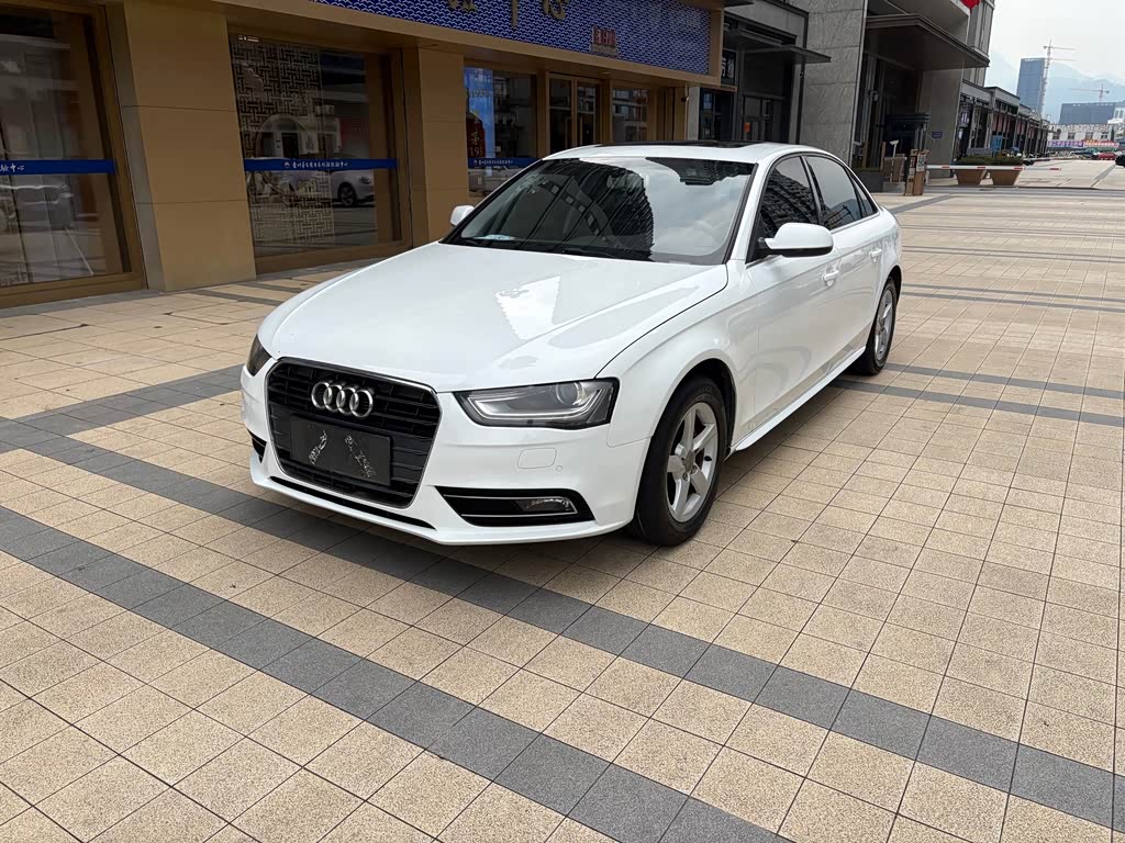 Audi A4L 2015 35 TFSI AT