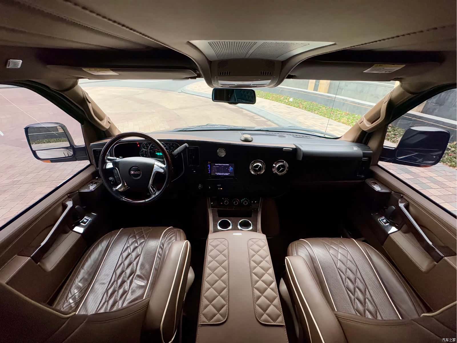 GMC G660, 2017 13