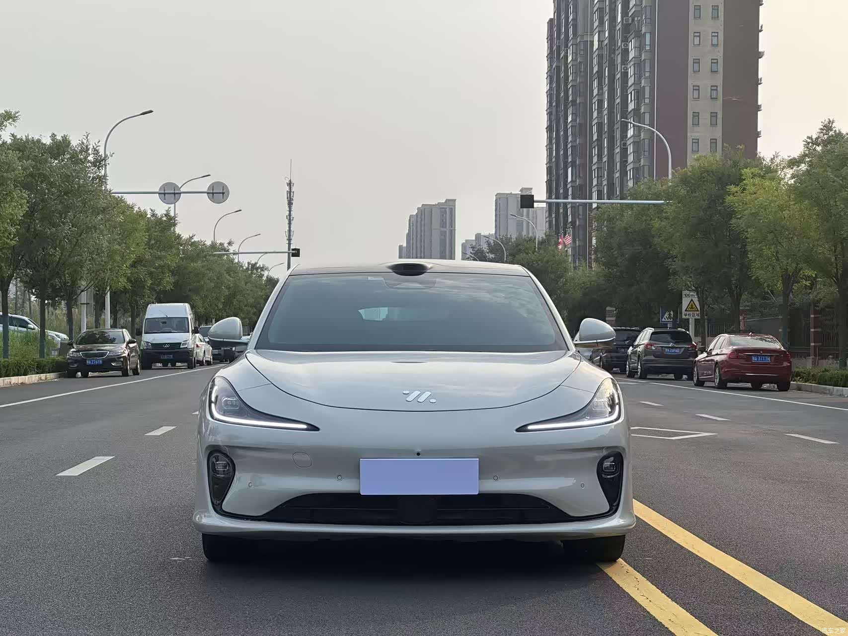 IM Motors L6, 2025 2