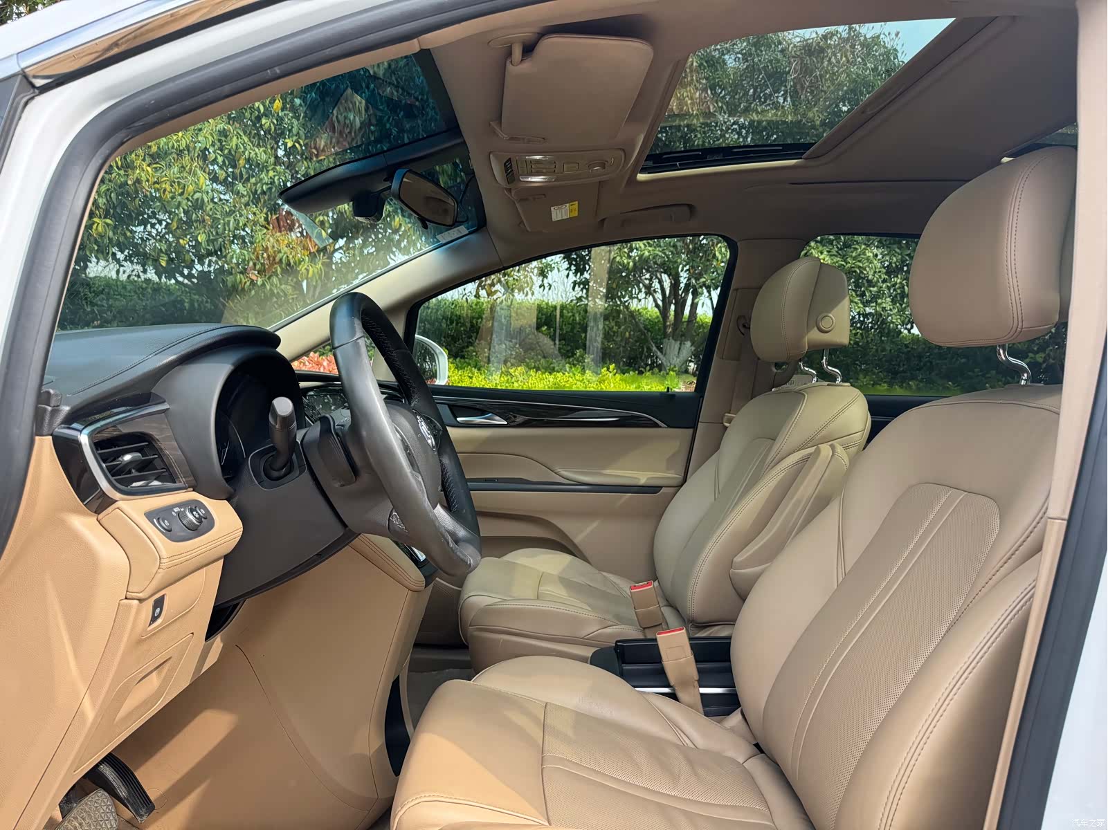Buick GL8, 2019 7