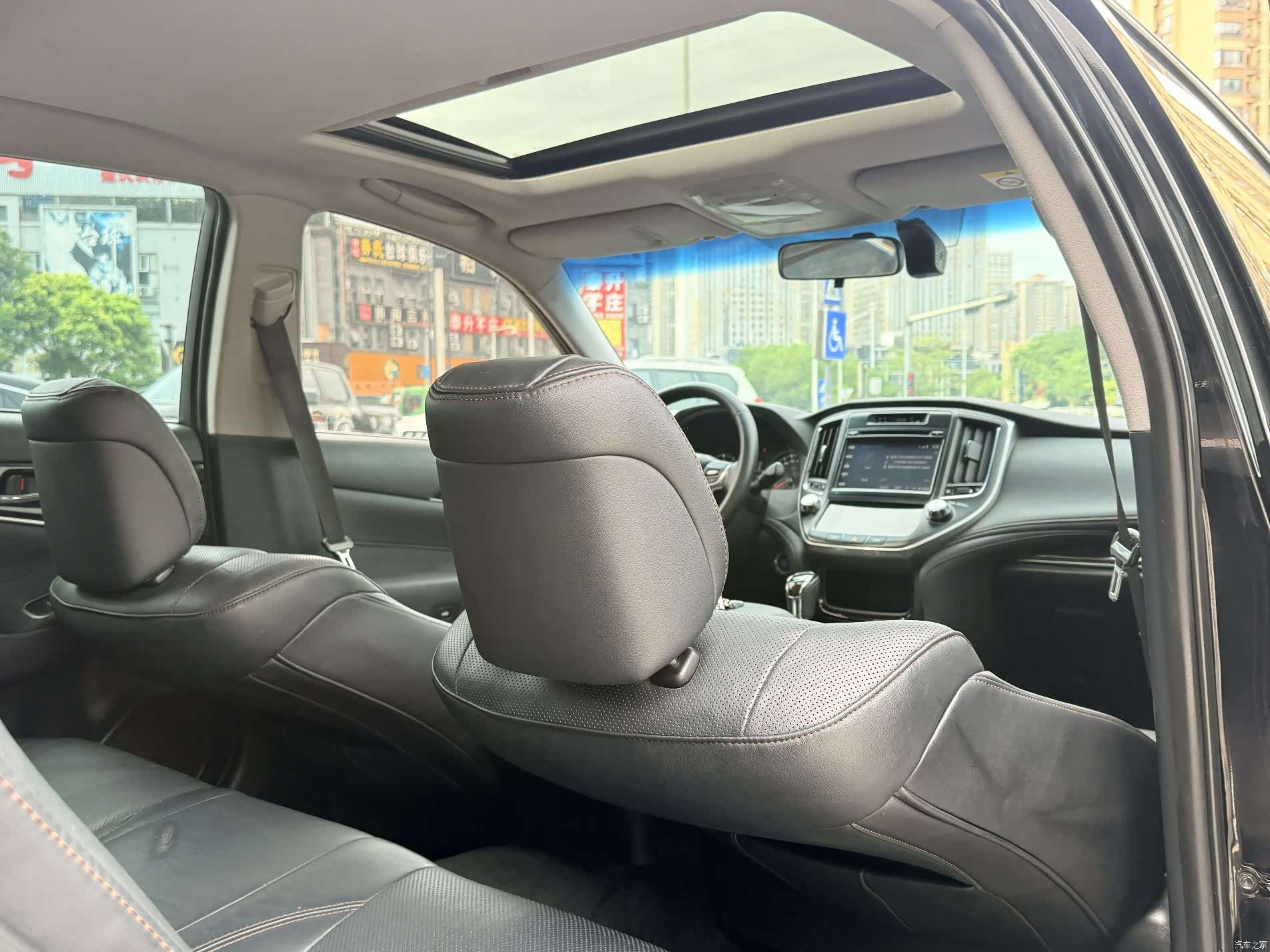 Toyota Crown, 2018 17