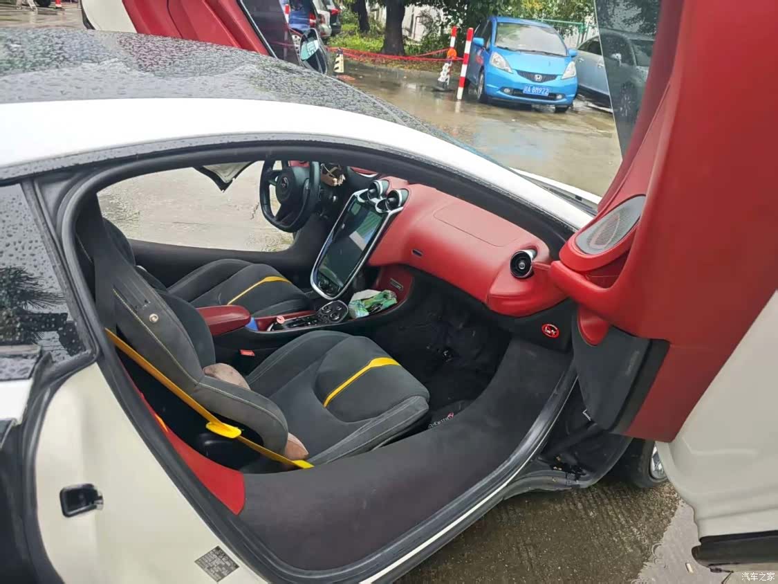 McLaren 570, 2017 4