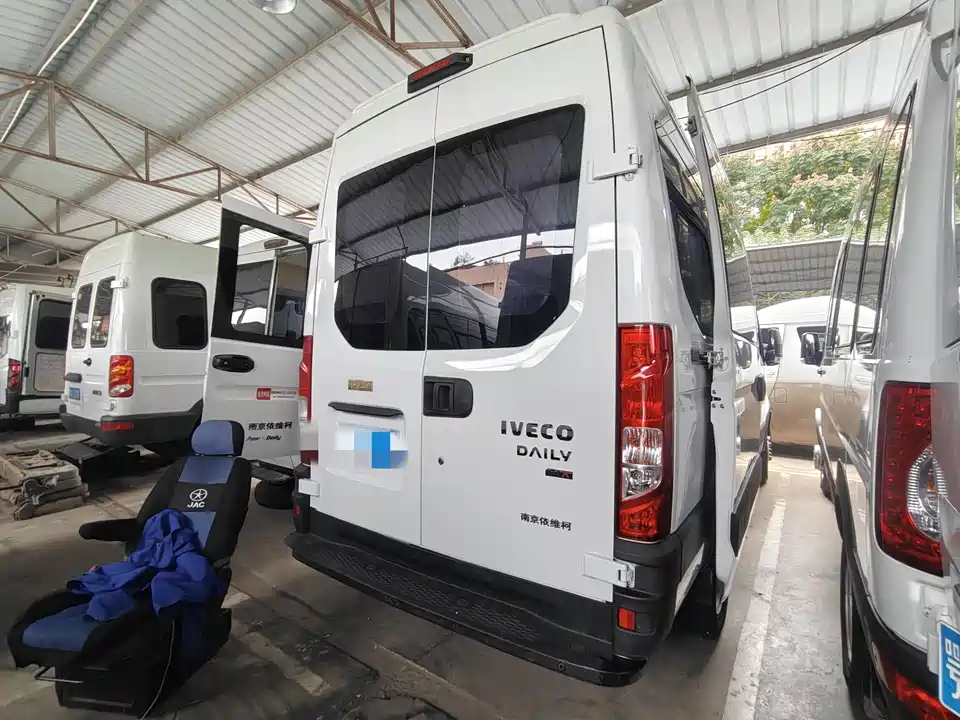 Iveco Ou Sheng