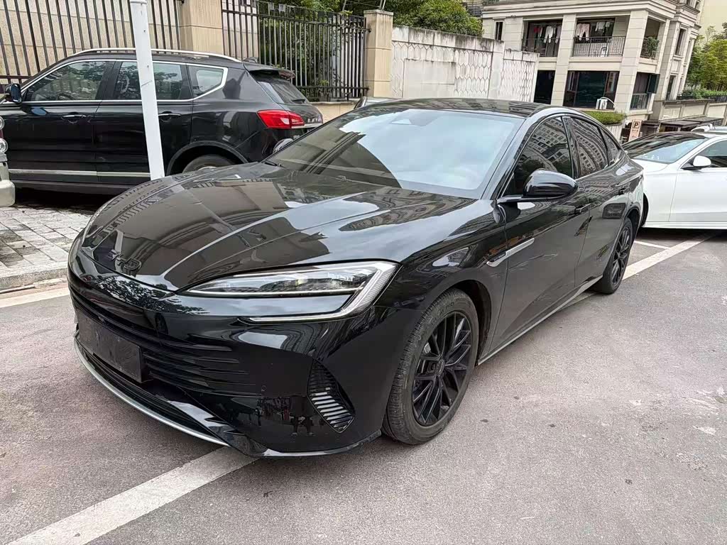 BYD Seal 07 DM-i