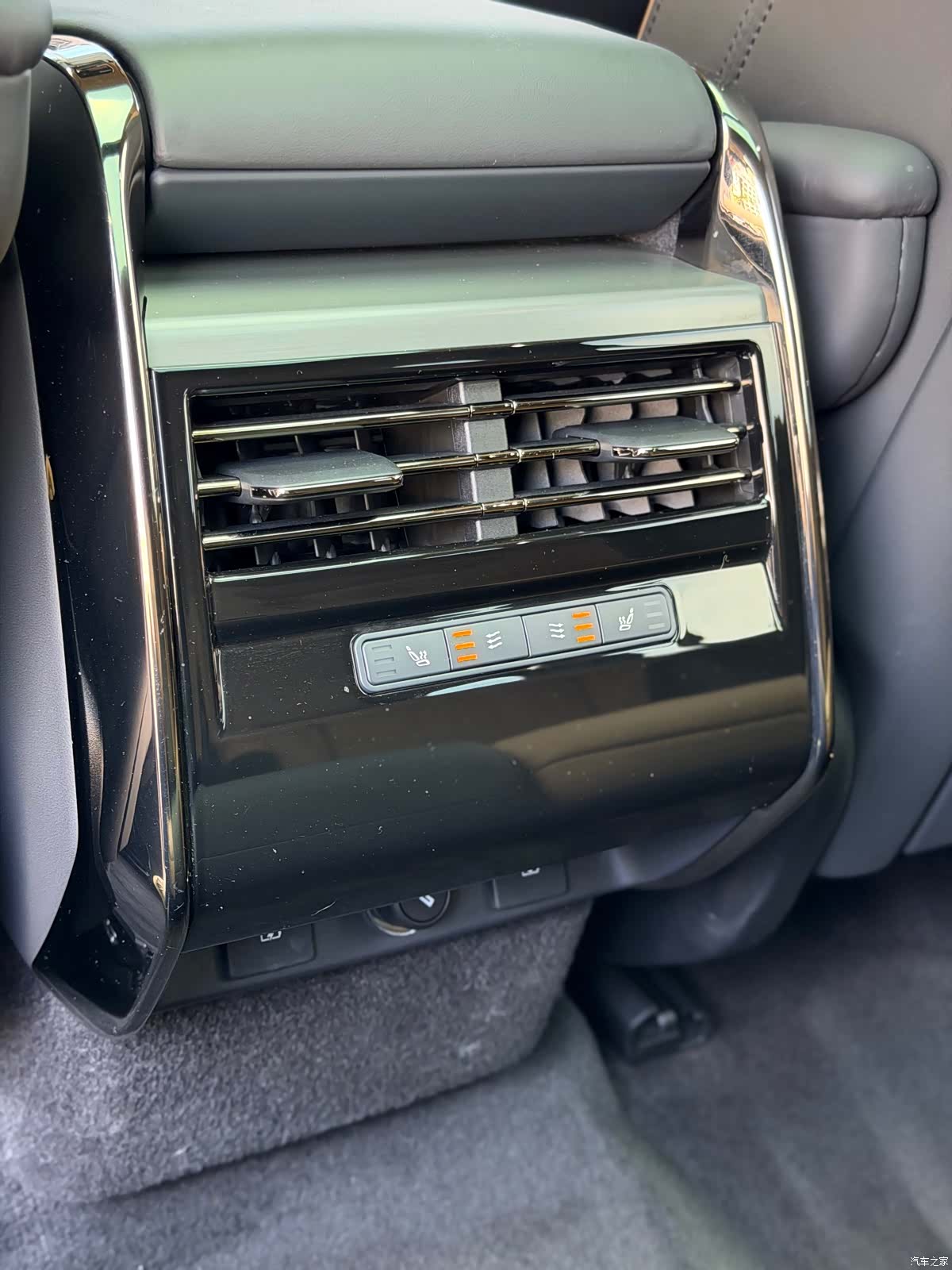 Land Rover Range Rover, 2024 9