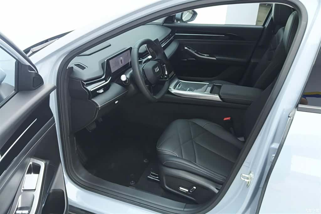 Geely Galaxy L6, 2024 9