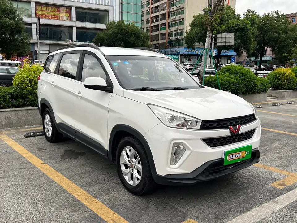 Wuling Wuling Hongguang S3