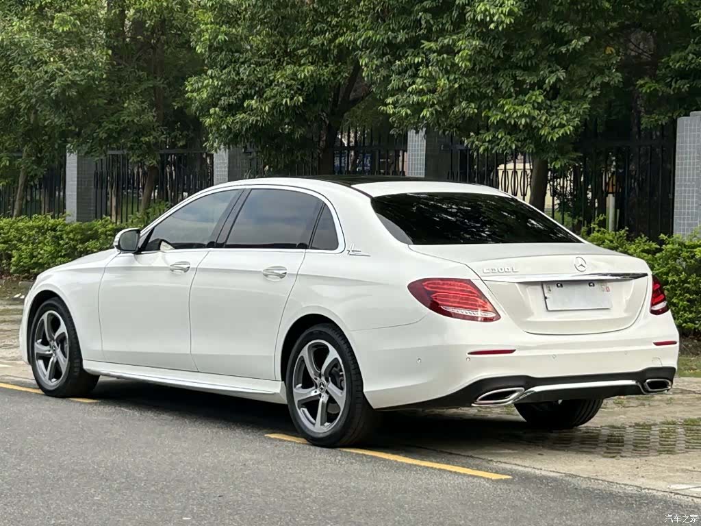 Mercedes-Benz E-Class, 2019 4
