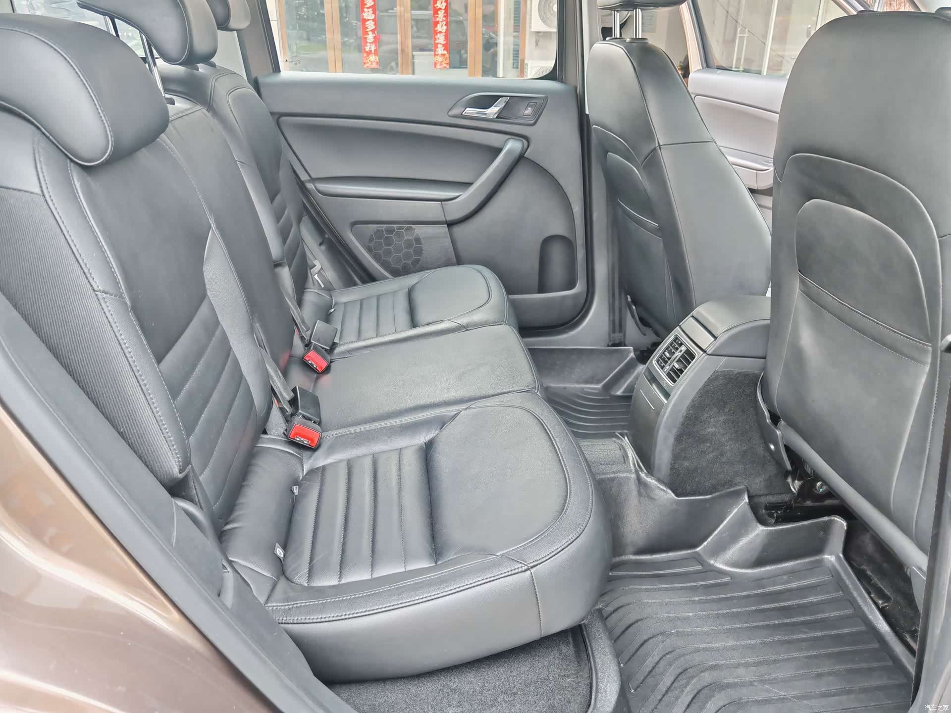 Skoda Yeti, 2014 11