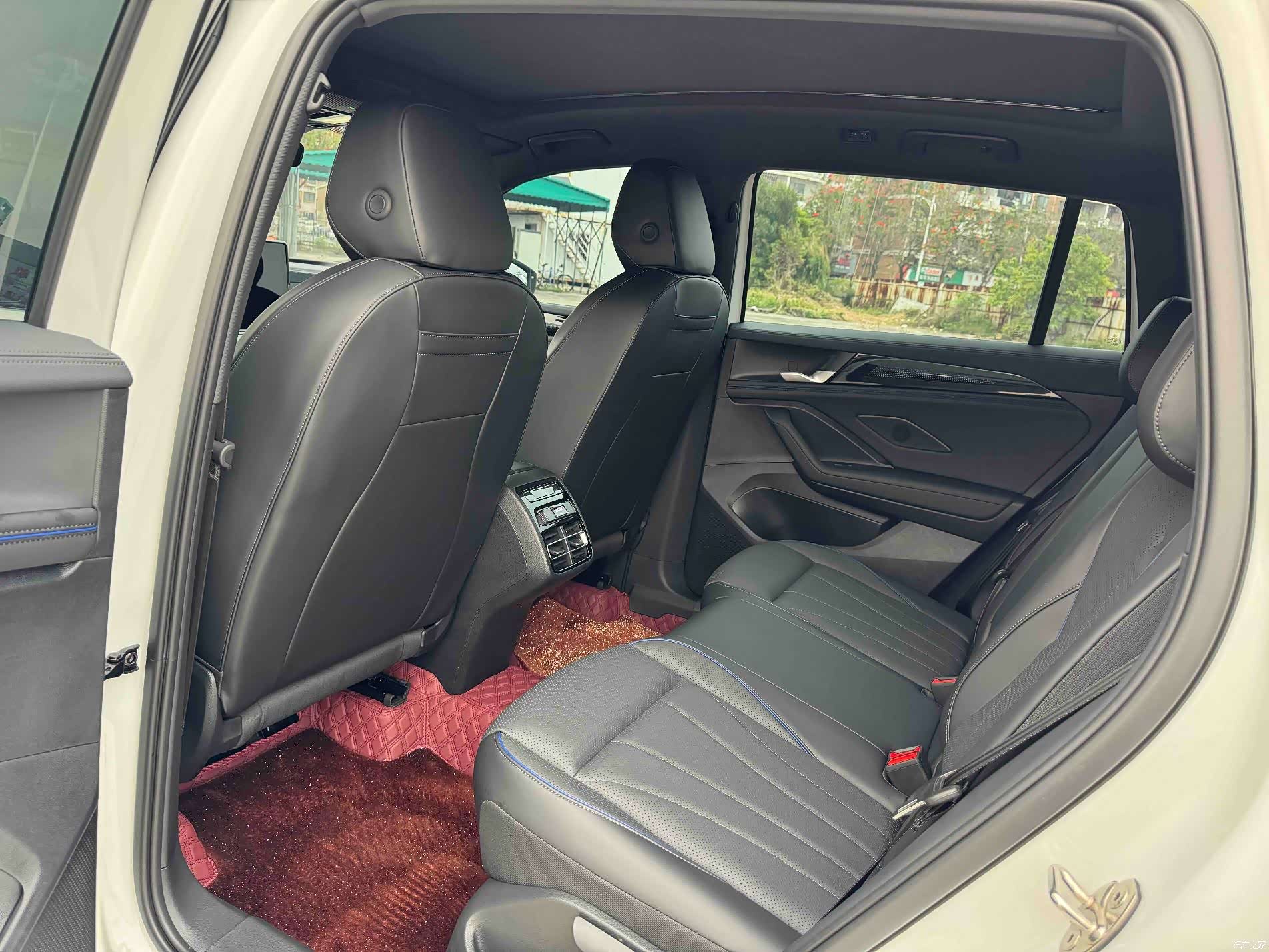 Volkswagen Tiguan L, 2025 6