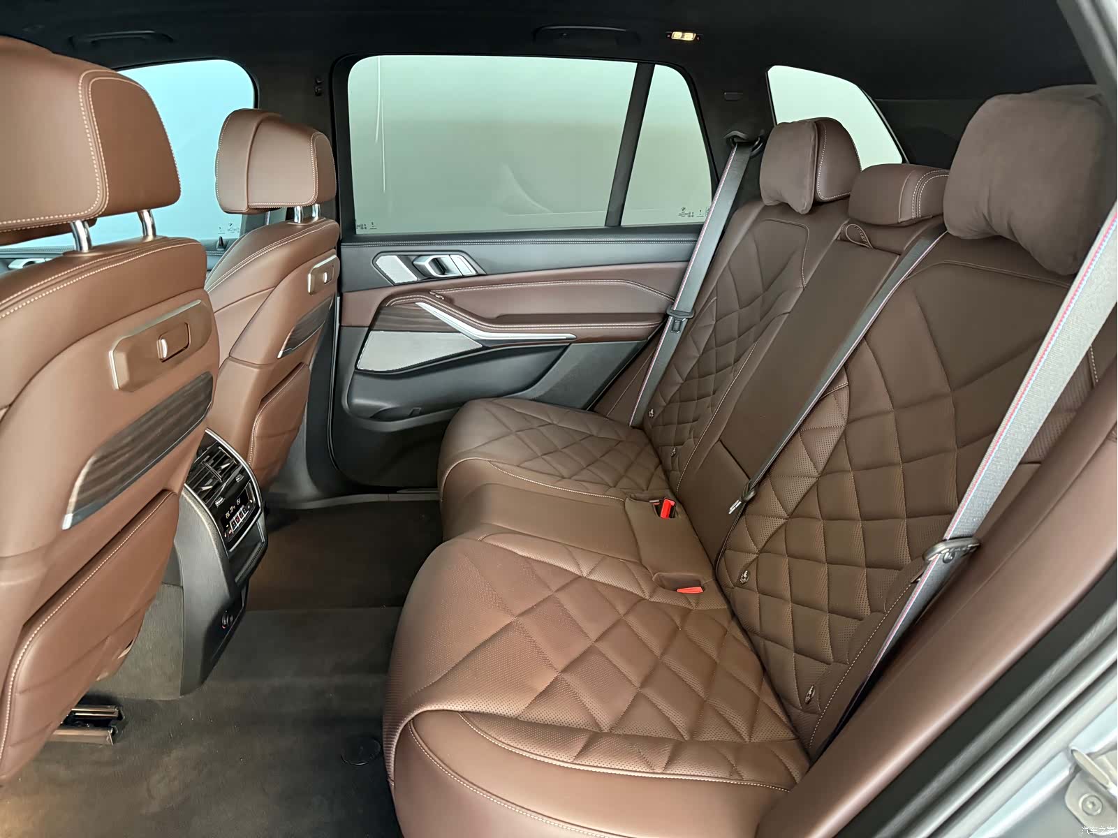BMW X5, 2025 11
