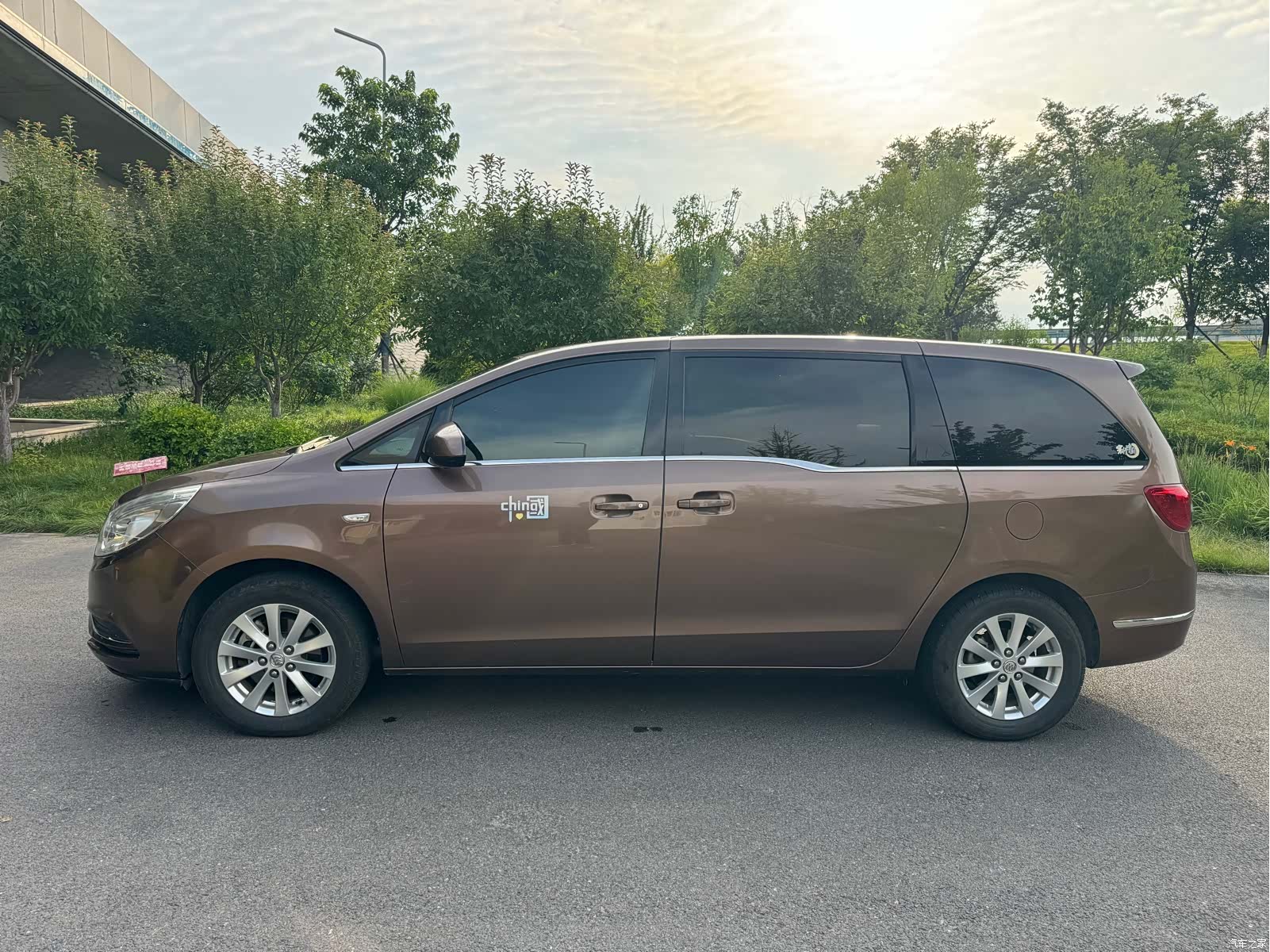 Buick GL8, 2019 6