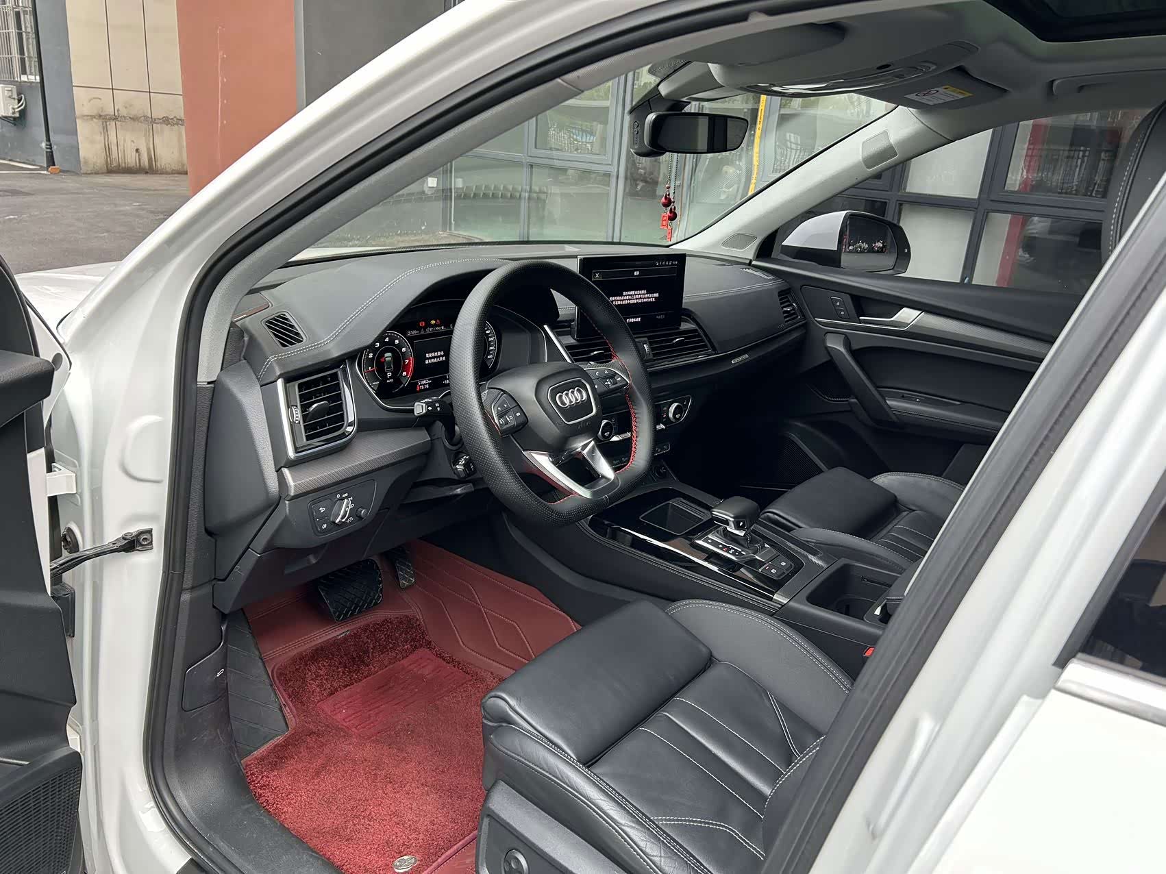 Audi Q5L, 2022 4